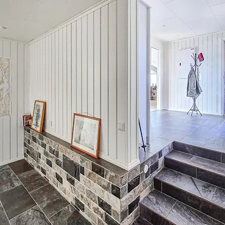 Beautiful In With House Sea View