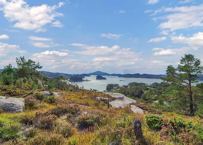 Beautiful In With House Sea View Feriehus Fitjar