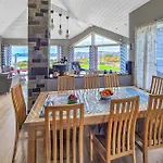 Beautiful In With House Sea View