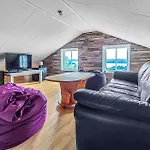 Beautiful In With House Sea View Fitjar