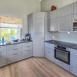 Dom wakacyjny Beautiful In With House Sea View Fitjar